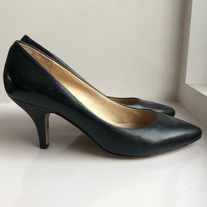 Aldo Black Leather Kitten Heel Pumps SZ 9 US